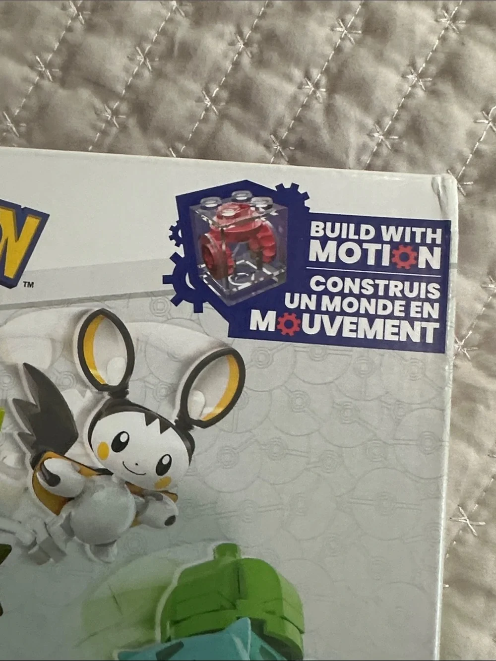 Pokémon Emolga and Bulbasaur Charming Woods Building Set